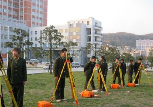 武汉铁路桥梁学校土木工程检测技术专业